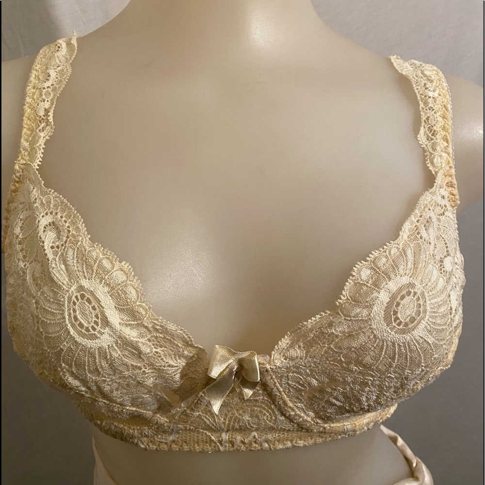 Cabernet Yellow Lace Sheer Bra Size 36 C
